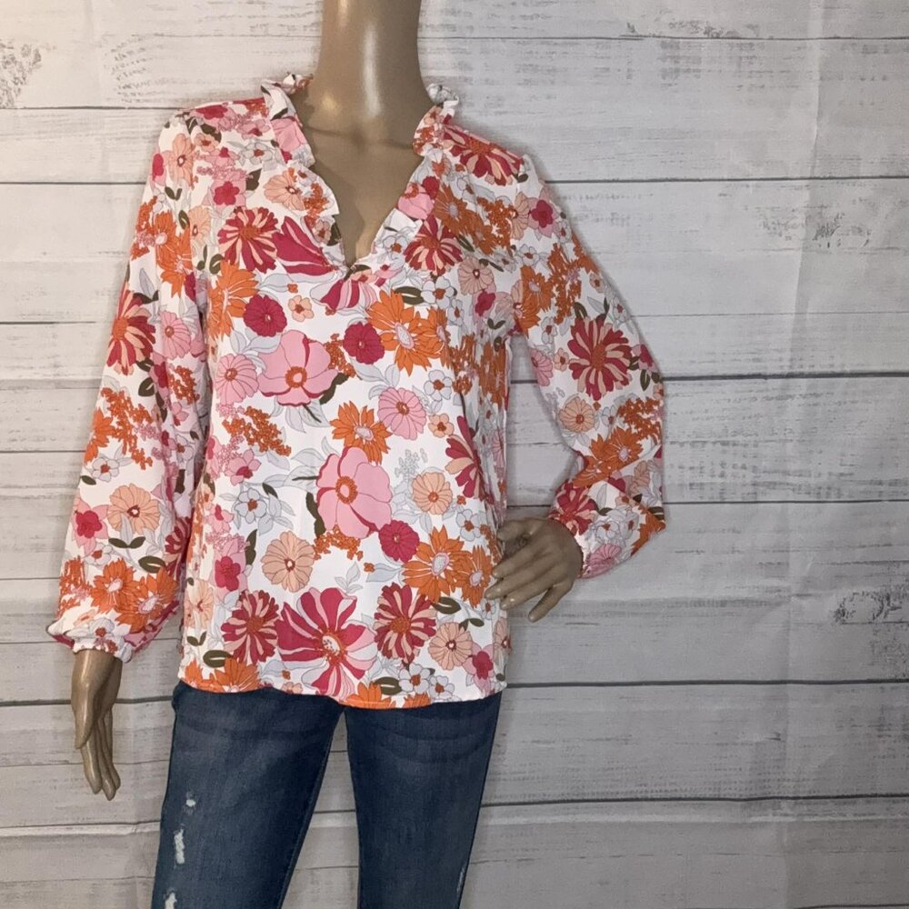 NWOT Floral Print Blouse - Picture 3 of 7